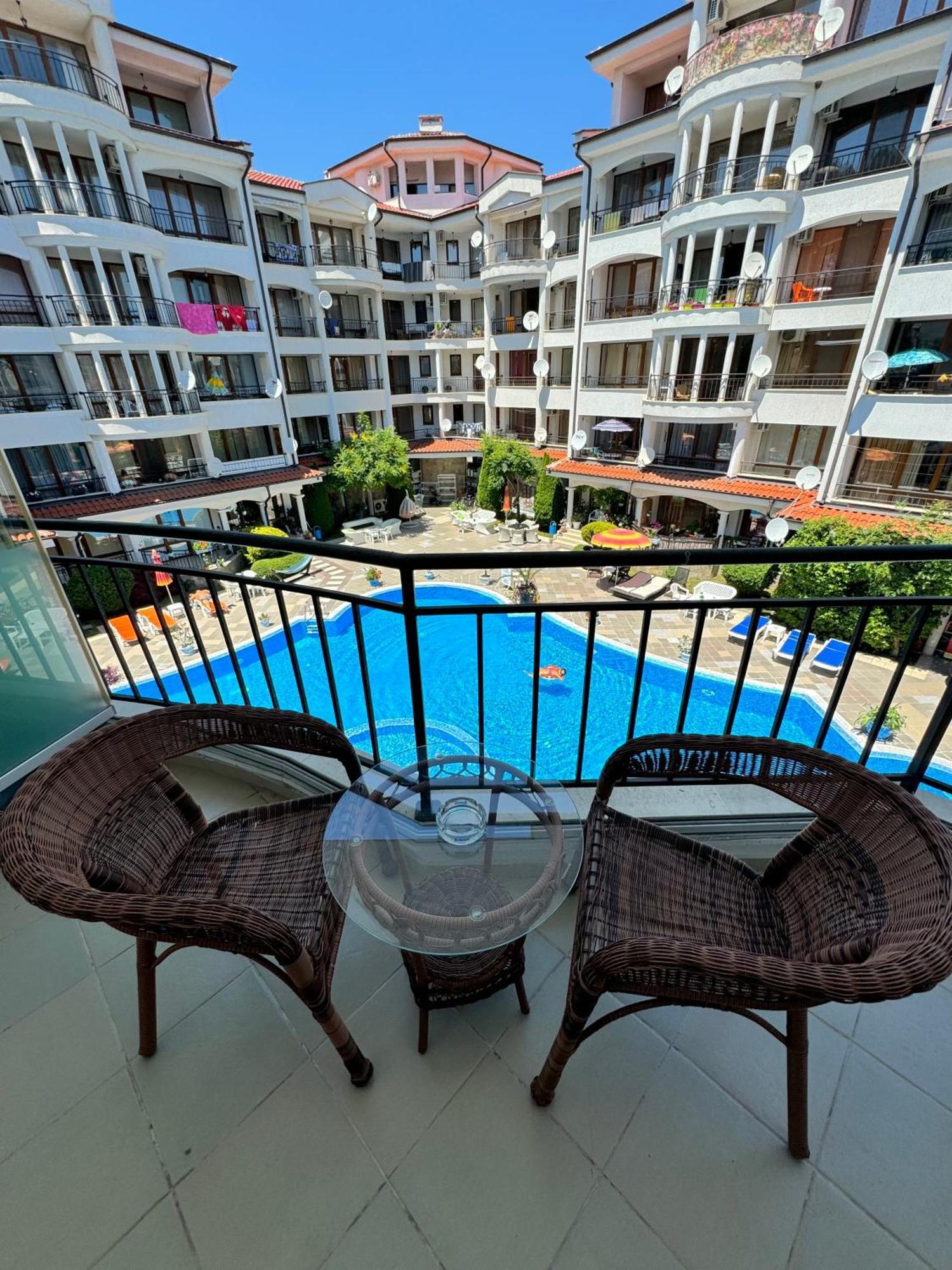 Dkapartments Chateau Valon Σάνι Μπιτς Εξωτερικό φωτογραφία